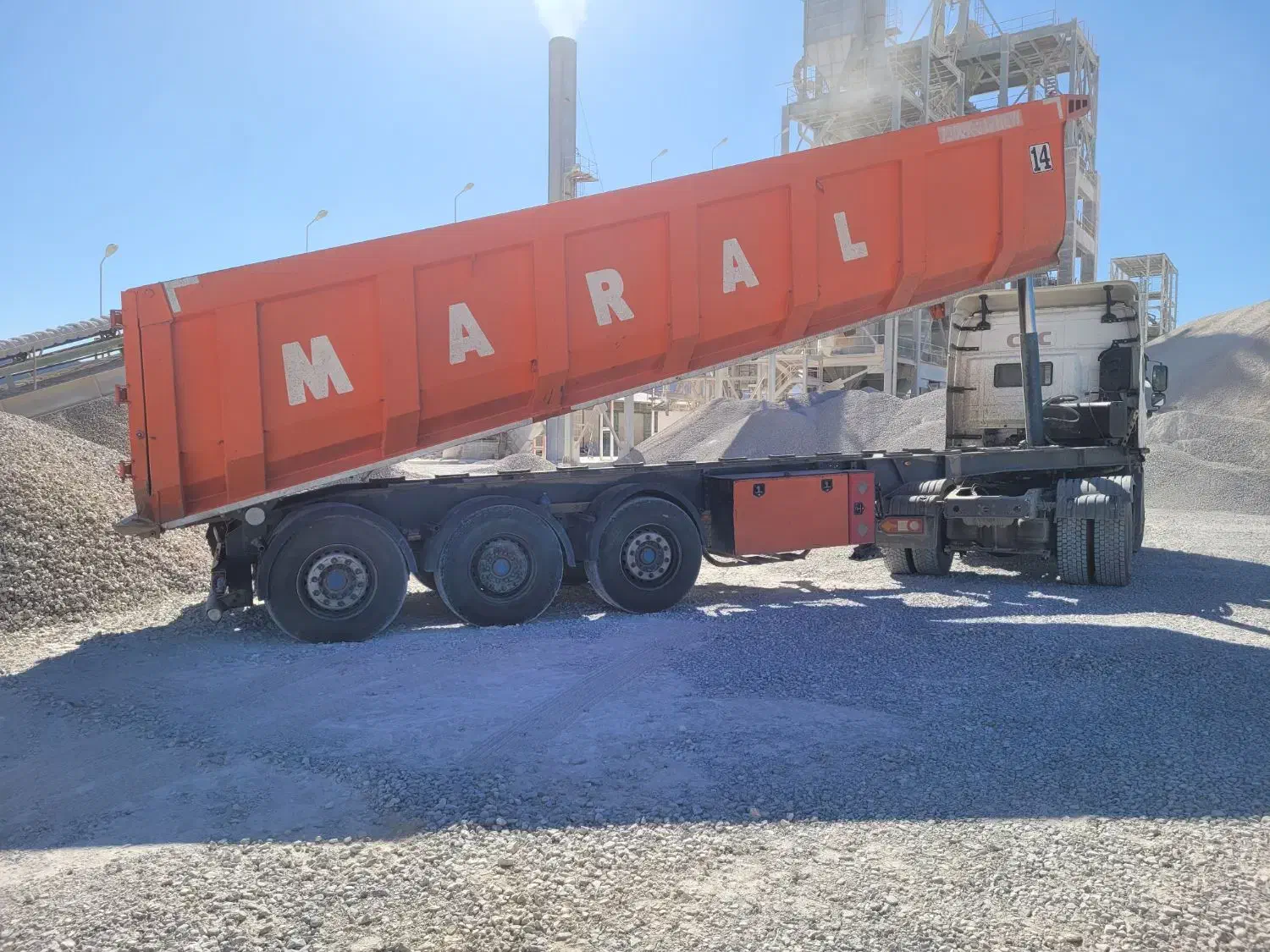 راننده پایه یک|استخدام حمل و نقل|شهرضا, |دیوار