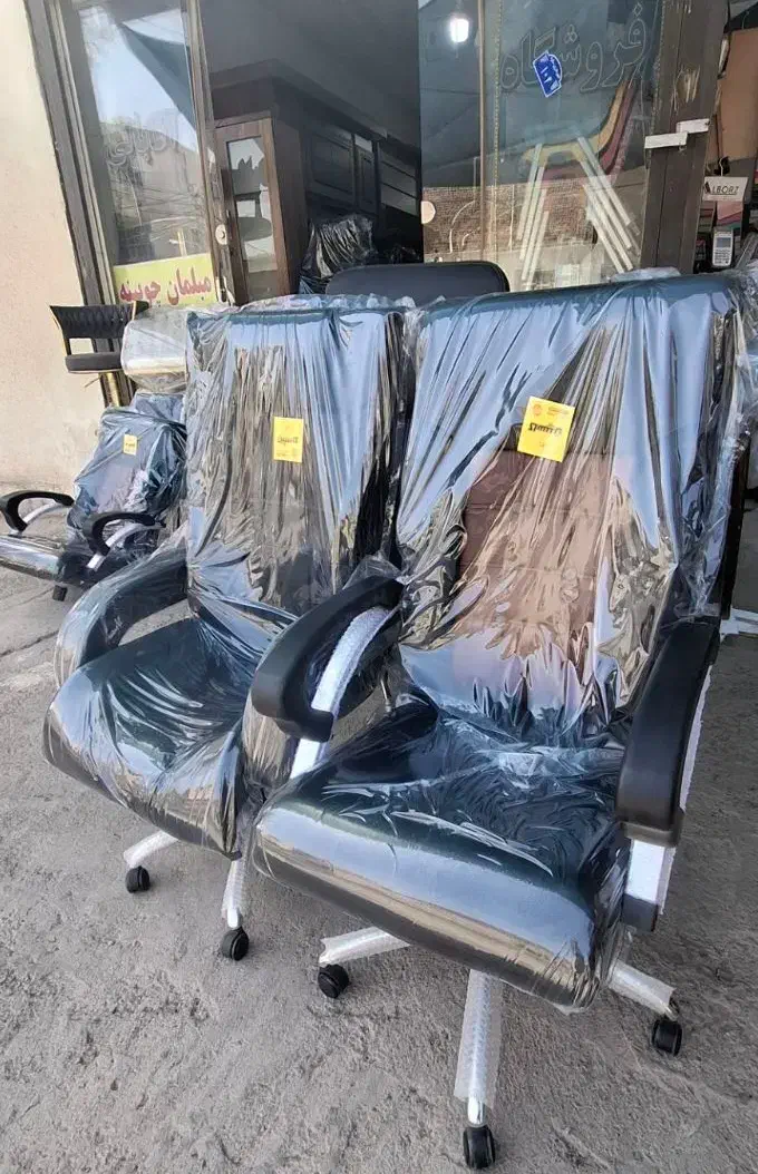 صندلی لاندا/صندلی گردون/میز اداری|مبلمان اداری|ساوه, |دیوار