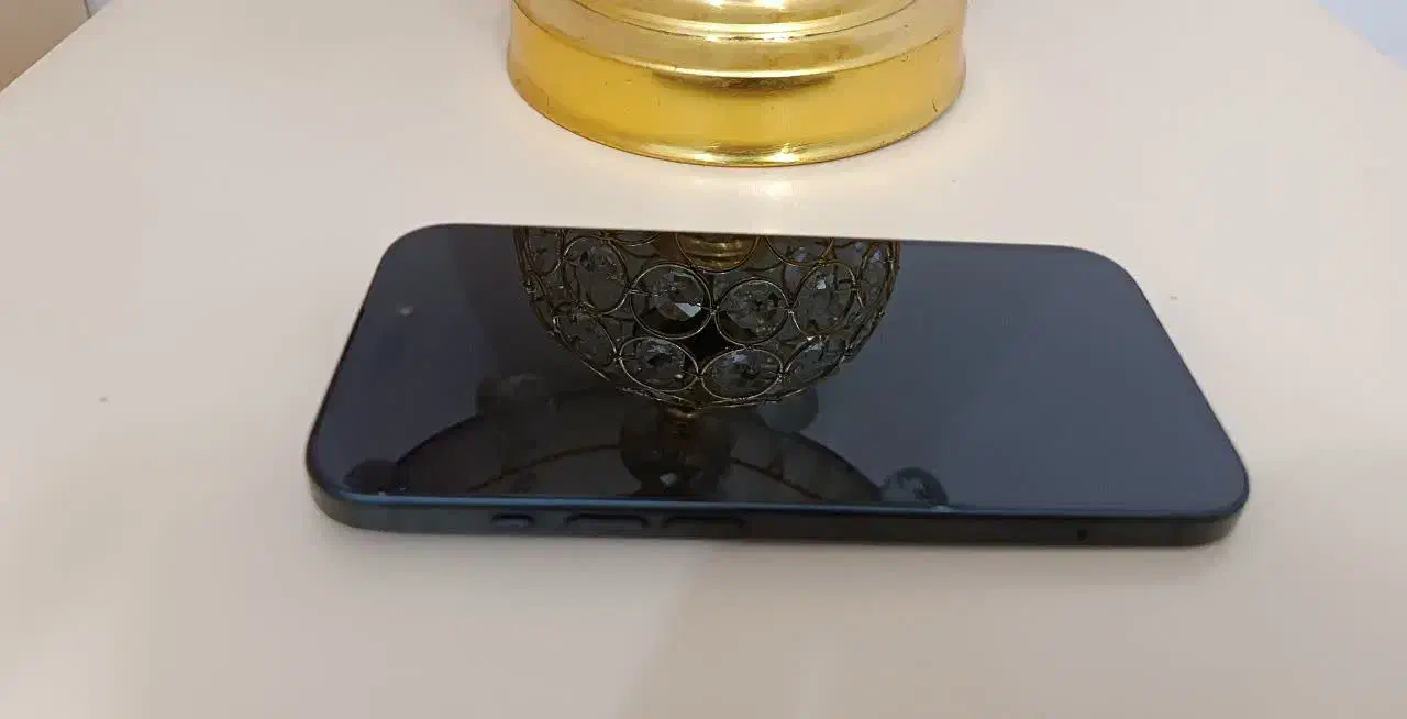 گوشی آیفون 15 نرمال (سلامت ۱۰۰)|موبایل|قم, شاه سید علی|دیوار