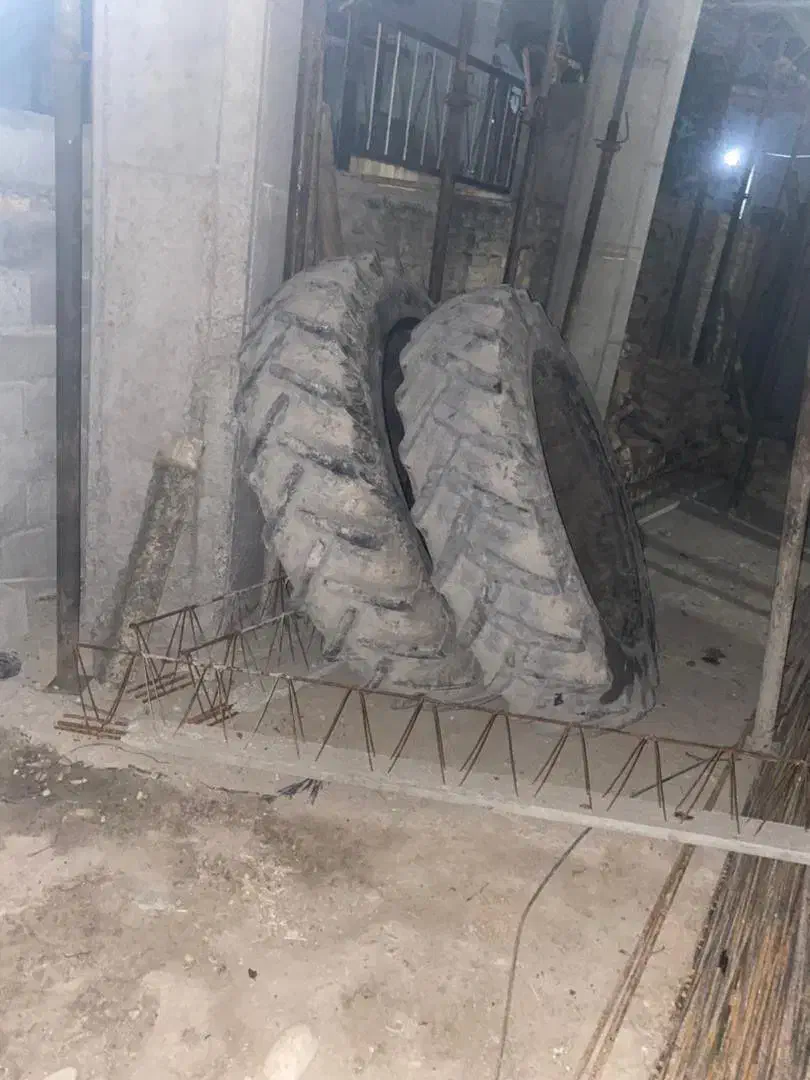 لاستیک عقب رومانی|خودرو سنگین|گرگان, |دیوار