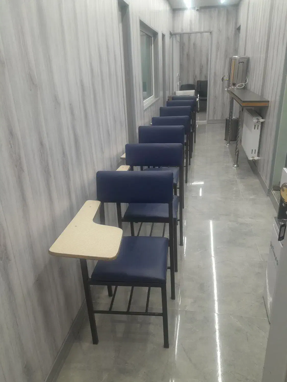 صندلی تکنفره دسته دار|صندلی و نیمکت|زنجان, |دیوار