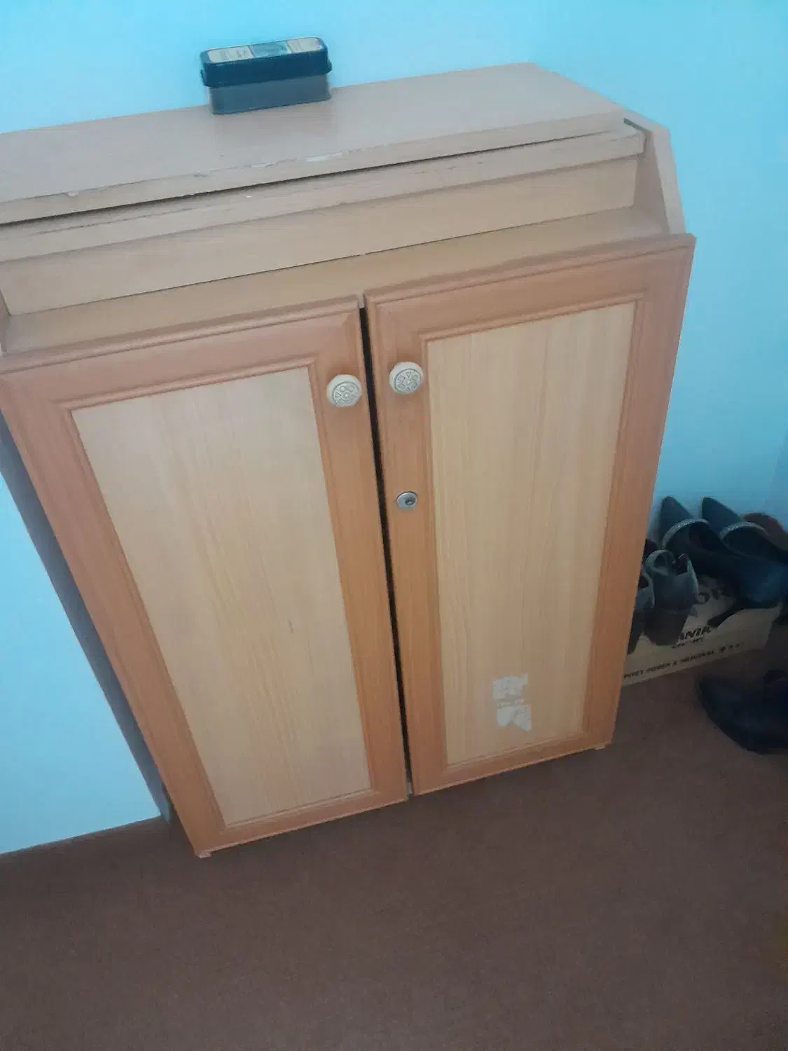 جاکفشی|جاکفشی، کمد، دراور|گنبد کاووس, |دیوار