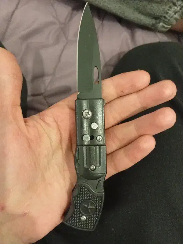 چاقو زامن دار|کوهنوردی و کمپینگ|اردبیل, |دیوار