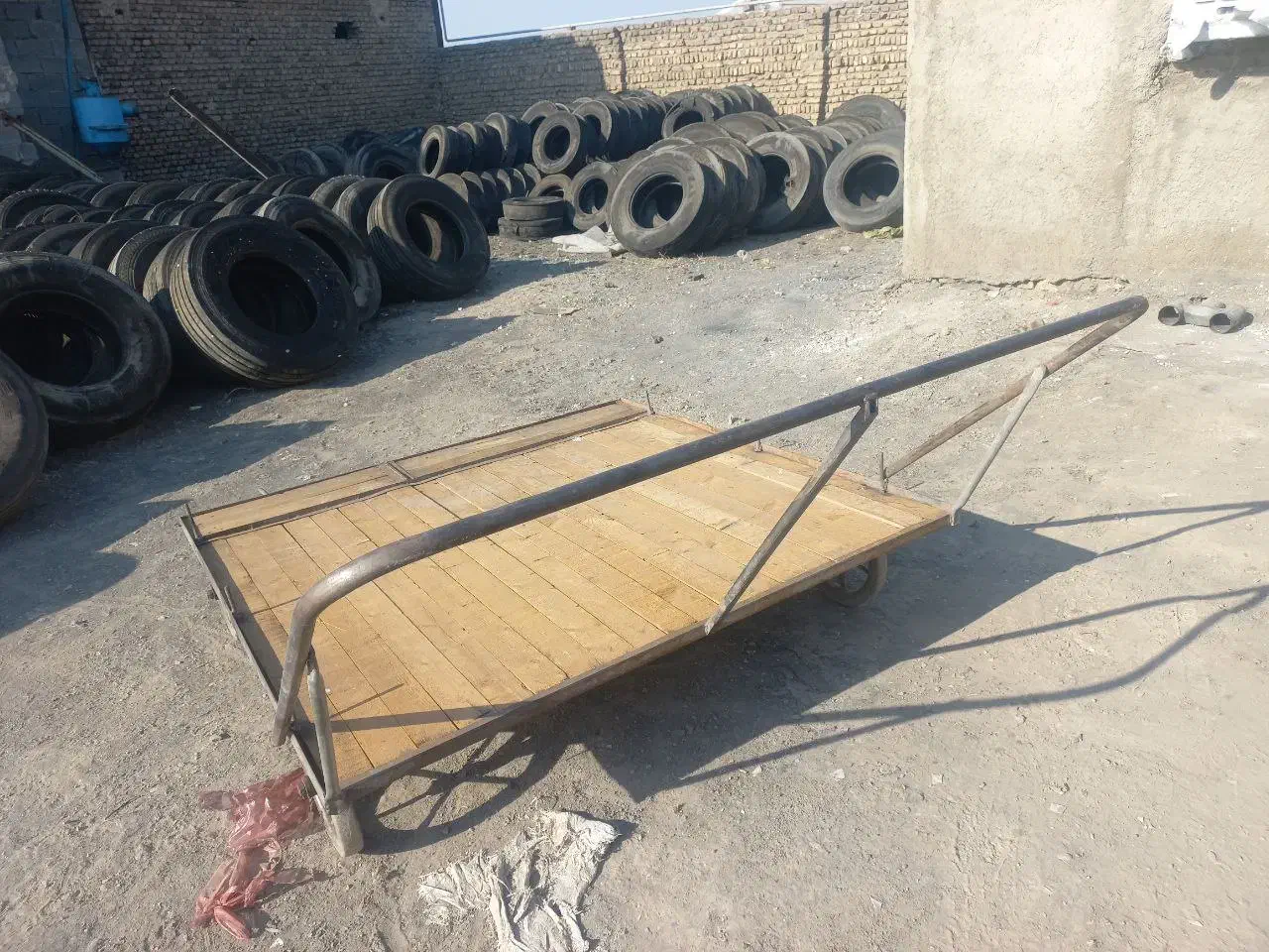 چهارچرخ گلری|ابزارآلات|چهارباغ, |دیوار