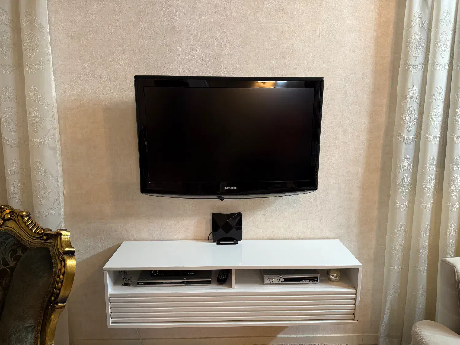 تلوزیون|تلویزیون و پروژکتور|گرگان, |دیوار