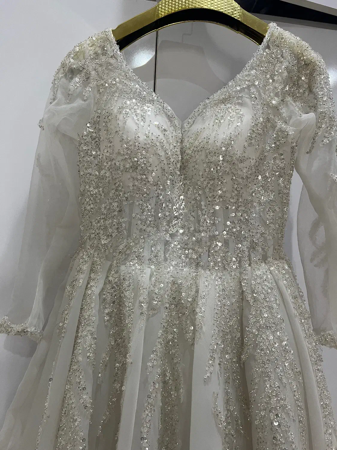 فروش فوری لباس عروس بسیار شیک|لباس|کاشمر, |دیوار