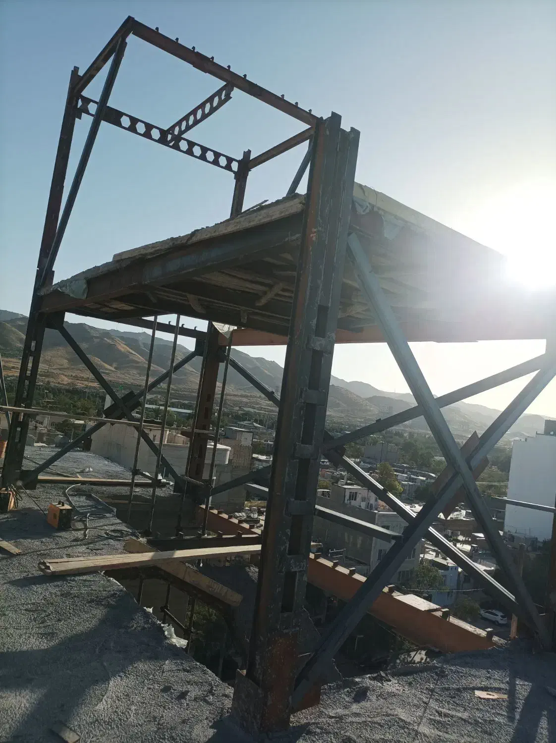 جوشکاری وپیمانکاریکارخلاف شهرداری،برشکاری باهواگاز|خدمات پیشه و مهارت|مشهد, کوی المهدی|دیوار