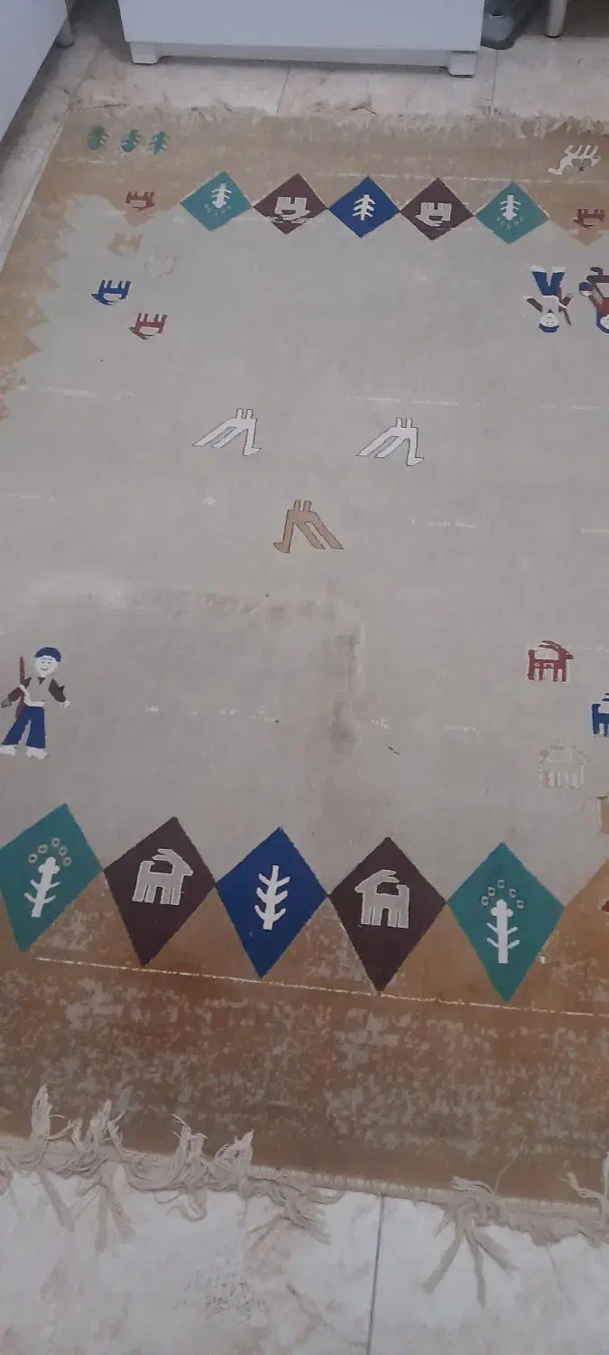 فرش چهار متری وپرده پانچ|فرش|فردیس, نسترن غربی|دیوار