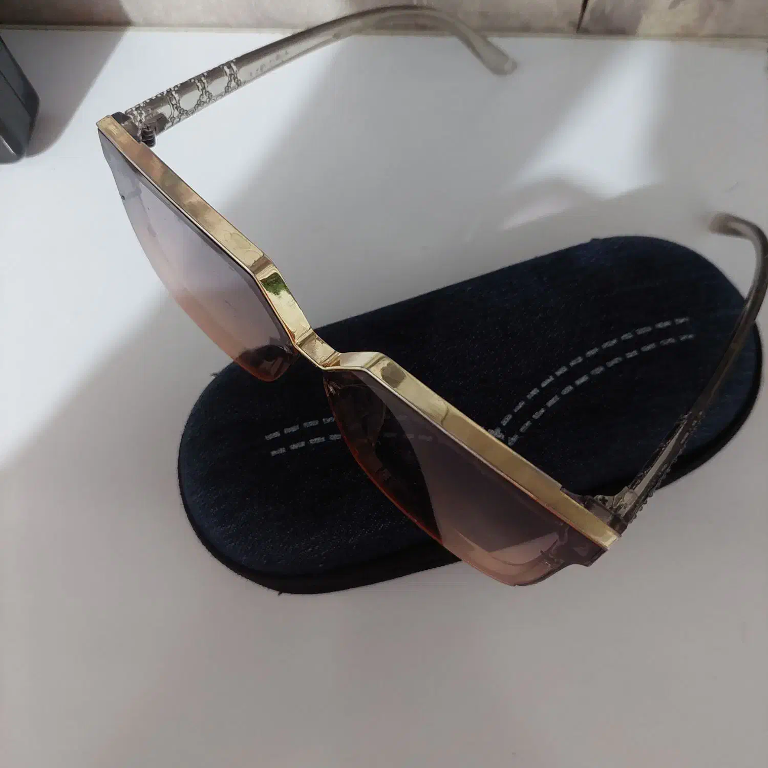 عینک آفتابی زنانه|زیورآلات و اکسسوری|اراک, |دیوار