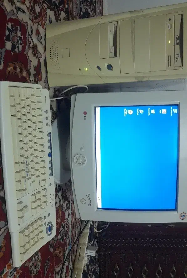 کامپیوتر LG|رایانه رومیزی|بسطام, |دیوار