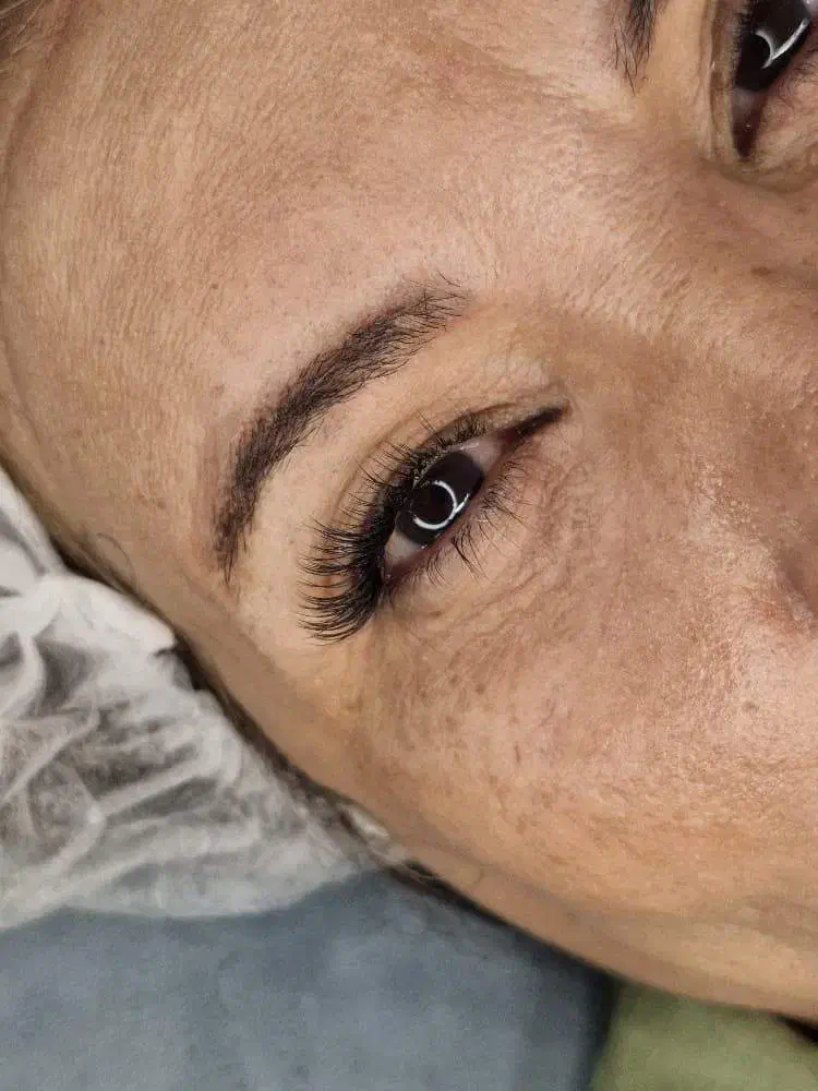 اکستنشن مژه .|خدمات آرایشگری و زیبایی|شیراز, قدوسی شرقی|دیوار