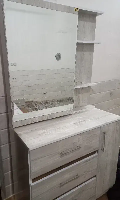 سرویس خواب کامل|تخت و سرویس خواب|میبد, |دیوار