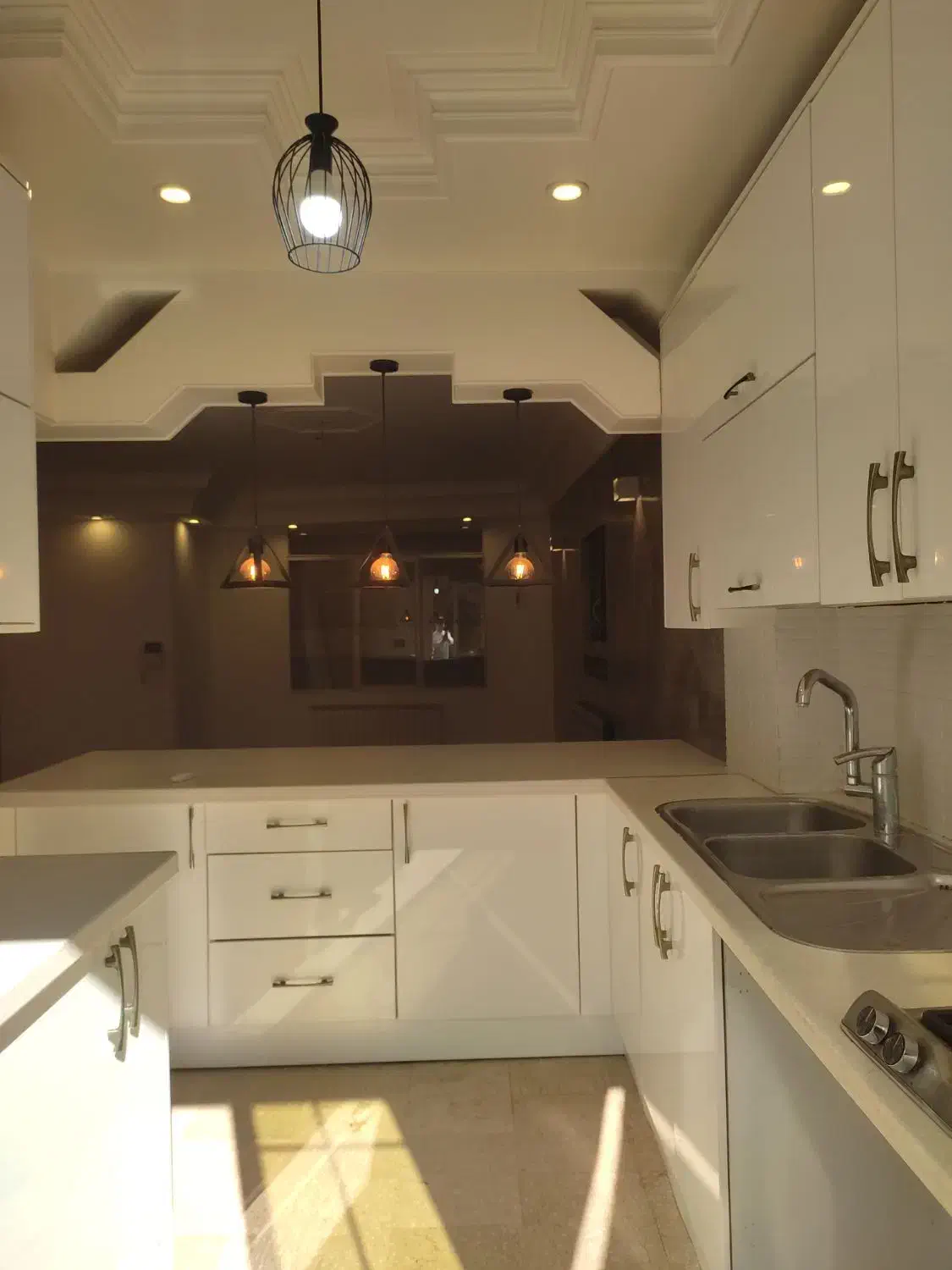 90متر نورگیر مستقیم، گذر پهن،بهترین فرعی فلکه سوم