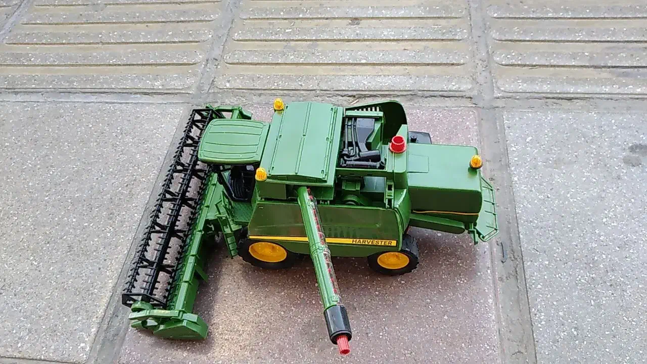 ماکت کمباین  کمباین اسباب بازی|اسباب‌‌بازی|سنندج, |دیوار