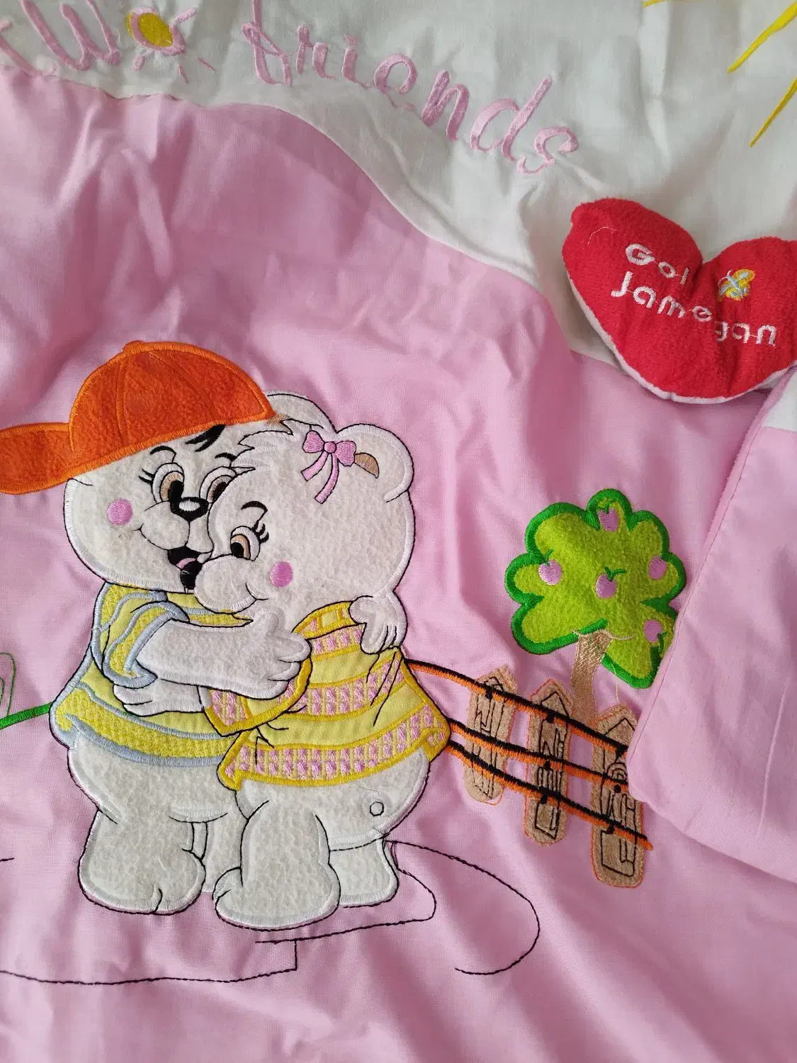 وسایل نوزاد|اسباب و اثاث بچه|بندر انزلی, معلم|دیوار