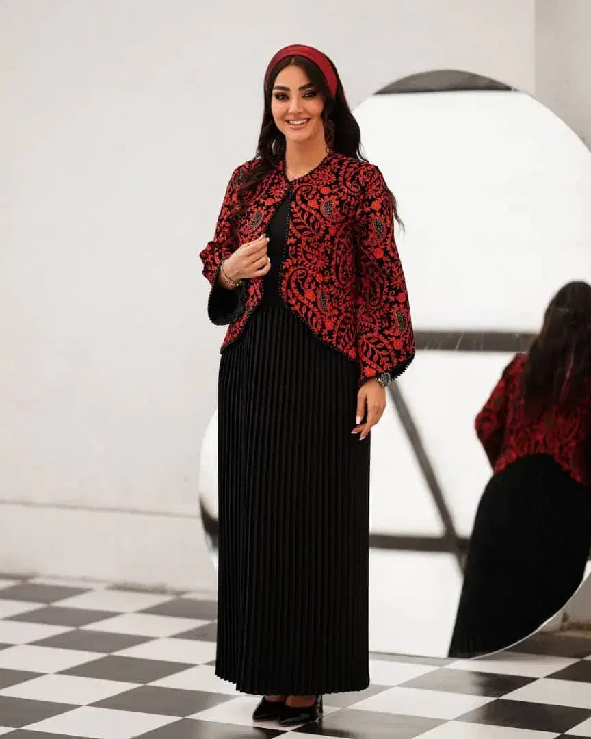 ژورنال یلدایی. کاپشن خز دار|لباس|میبد, |دیوار