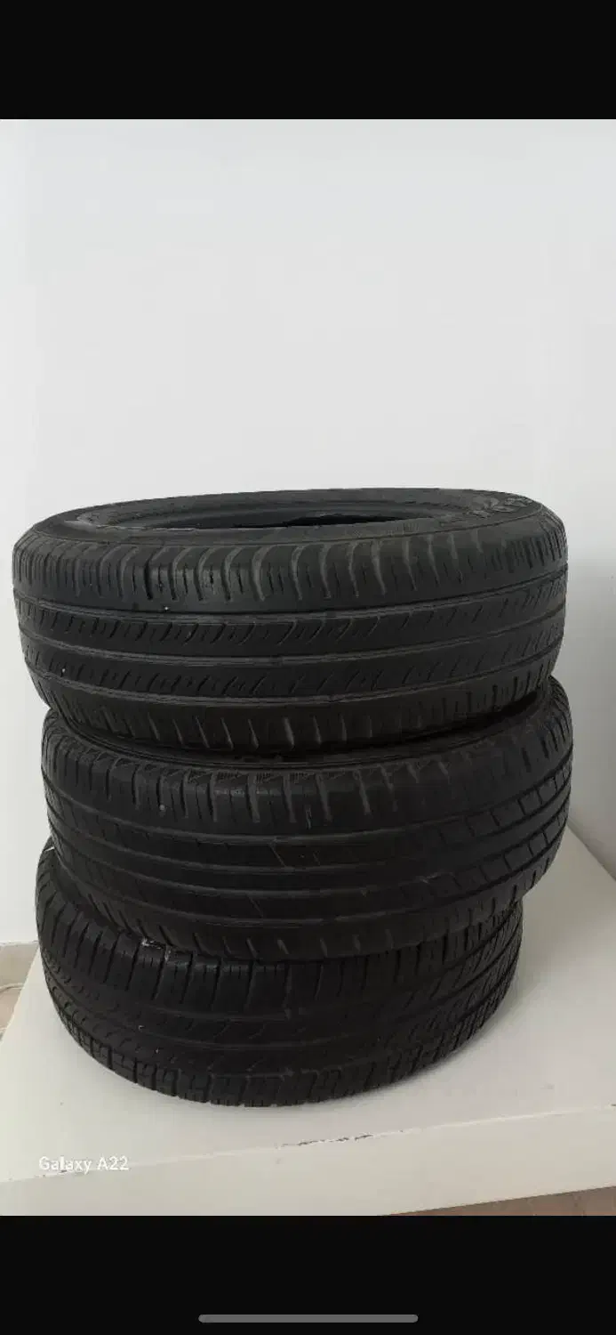 لاستیک ۲۰۶|قطعات یدکی و لوازم جانبی|چهارباغ, |دیوار