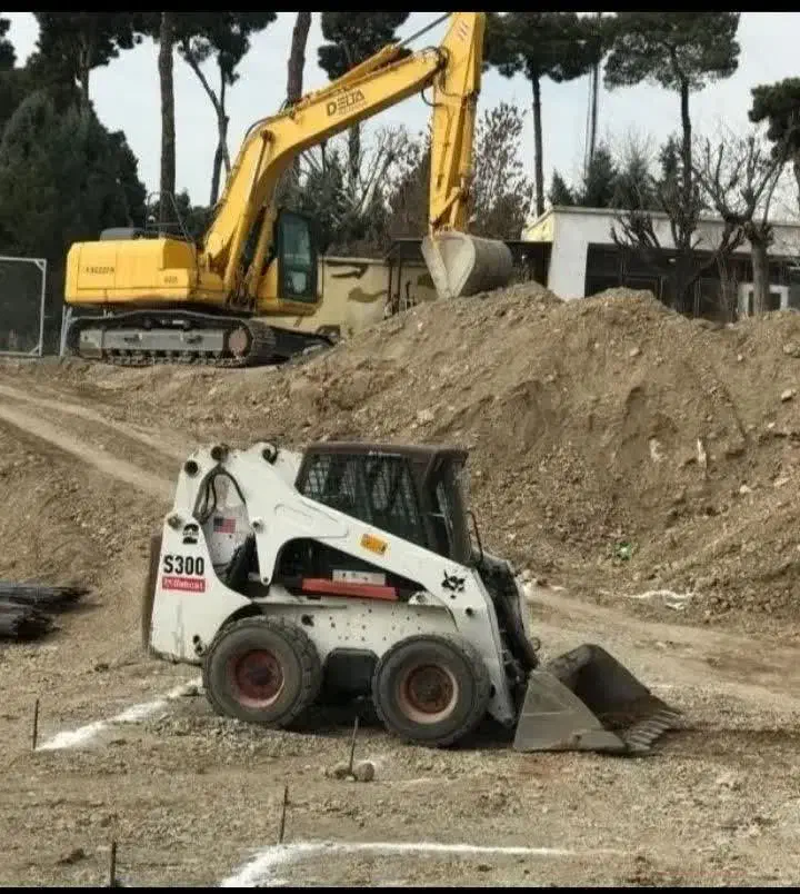 کندن استخر.بابکت.حمل نخاله.خاور مینی بیل.خاکبرداری|خدمات حمل و نقل|کرج, کمال‌شهر|دیوار