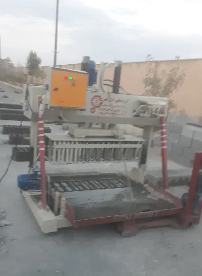 دستگاه بلوک زنی نیمه اتوماتیک|ماشینآلات صنعتی|فرمهین, |دیوار