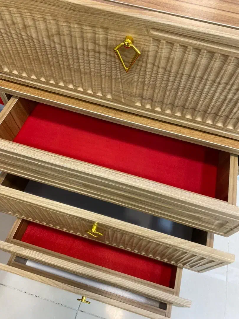 میز ارایش|مبلمان خانگی و میز عسلی|شاهین‌شهر, عطار|دیوار