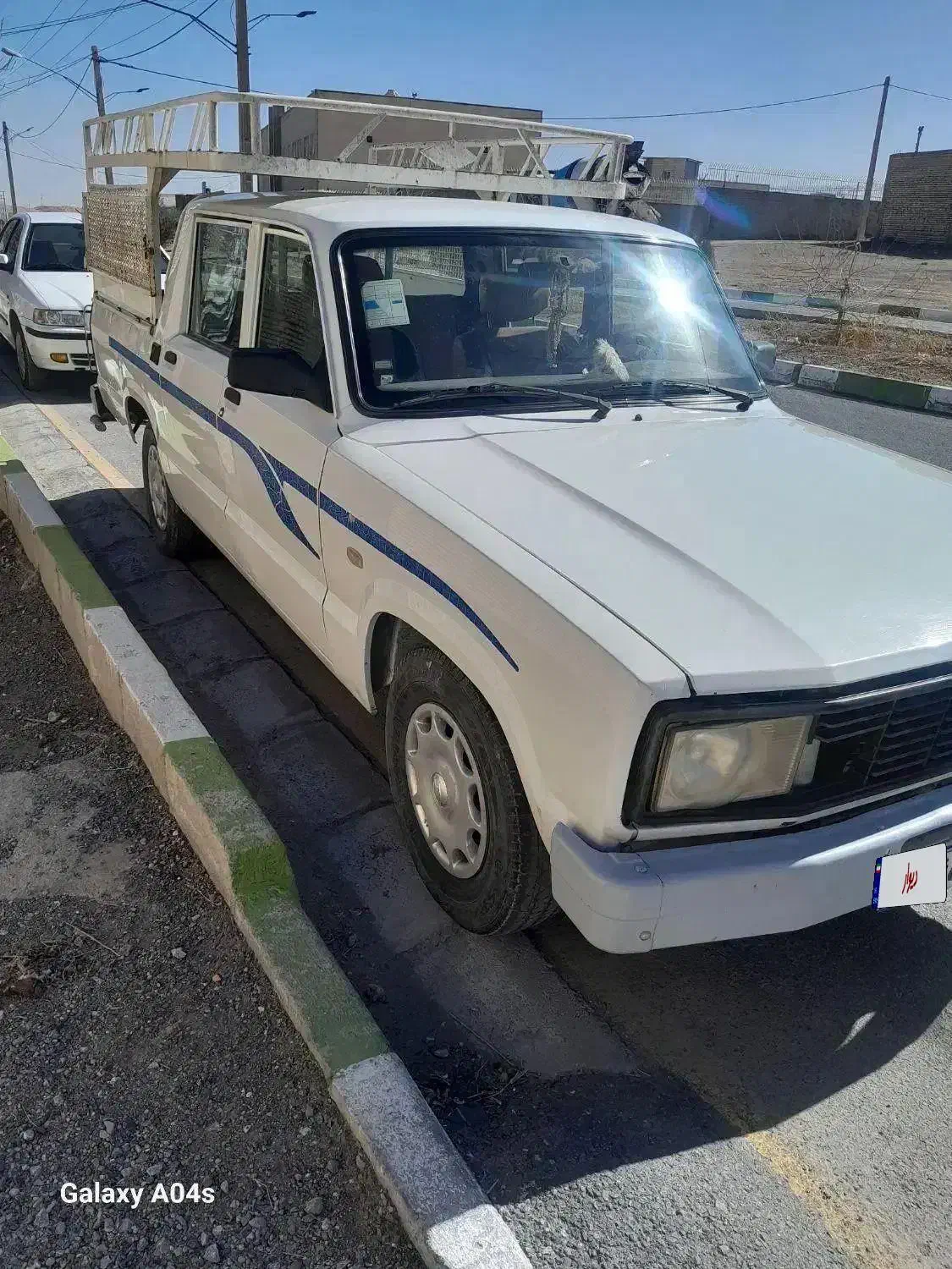 مزدادوکابین ۲۰۰۰|خودرو سواری و وانت|لنجان, |دیوار