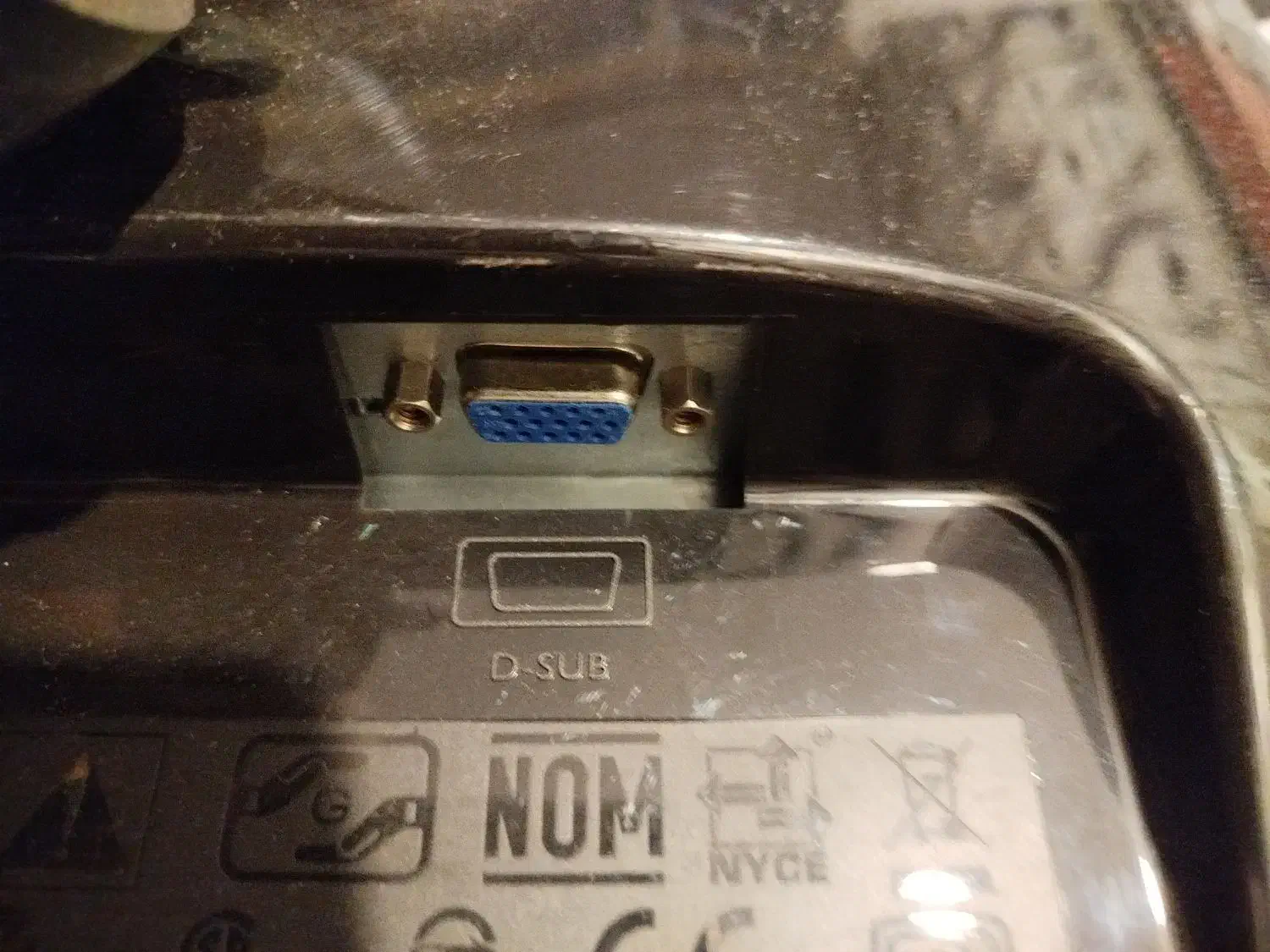 مانیتورLED Benq|قطعات و لوازم جانبی رایانه|تهران, پیکان شهر|دیوار