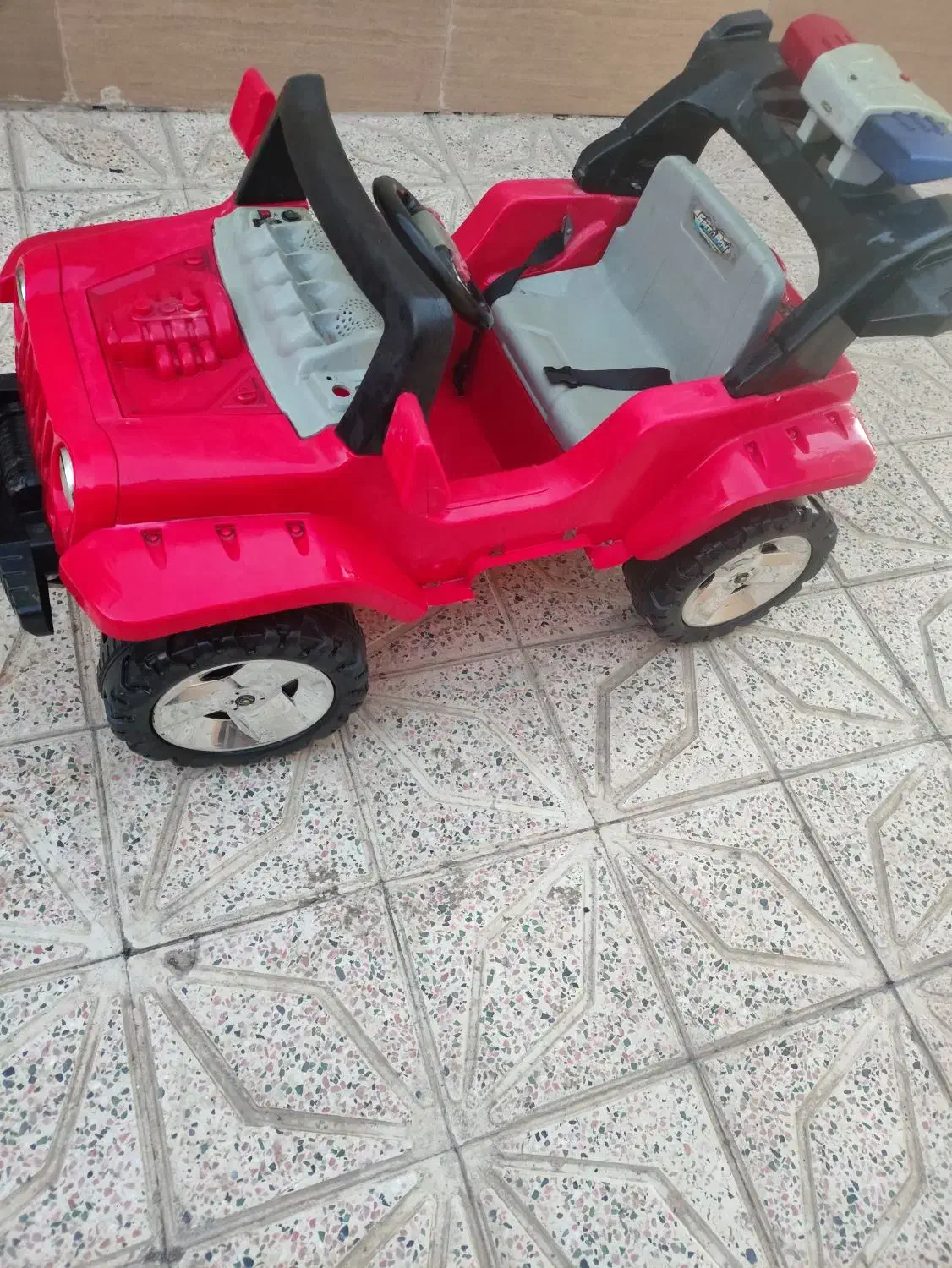 ماشین شارژی|اسباب‌بازی بچه|فولادشهر, زاینده رود|دیوار