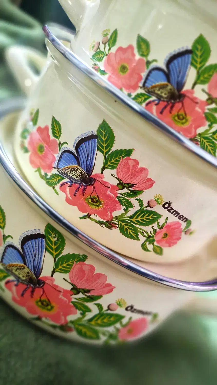 قابلمه لعابی کارکرده|ظروف پخت‌وپز|اراک, |دیوار