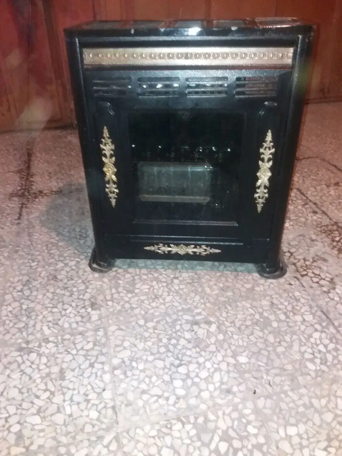 بخاری گازی بزرگ وکوچک|بخاری، هیتر، شومینه|رشت, ولکس|دیوار