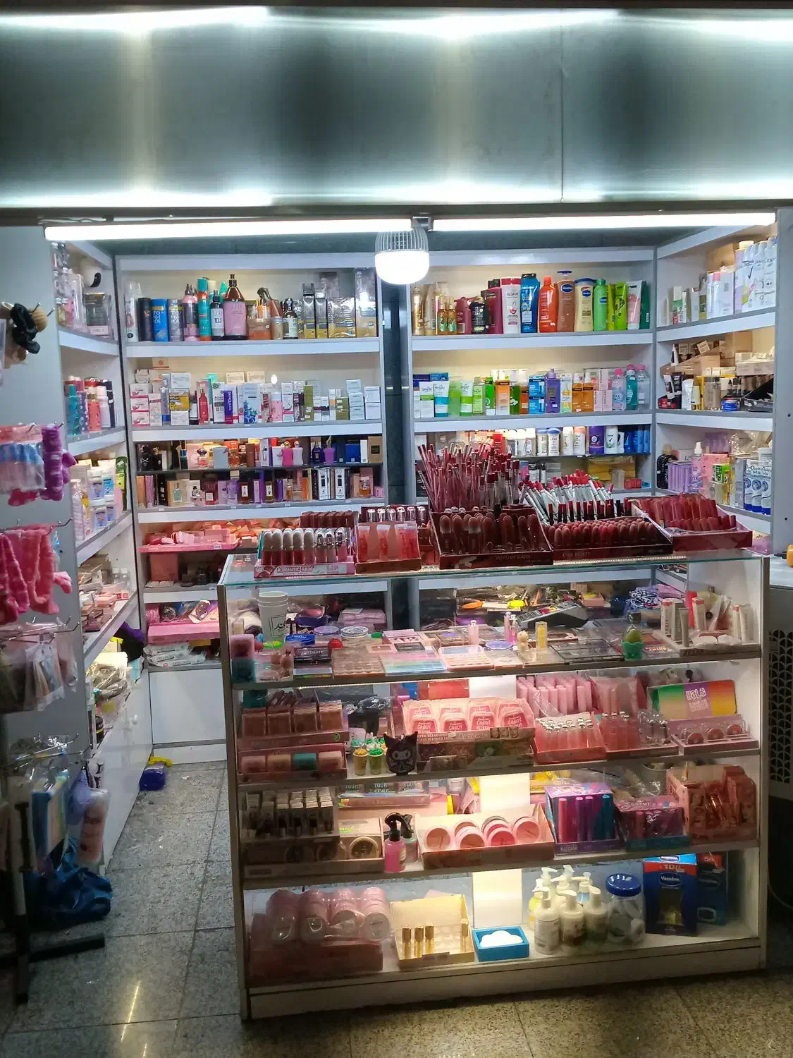 ویترین مغازه|فروشگاه و مغازه|تهران, سنائی|دیوار