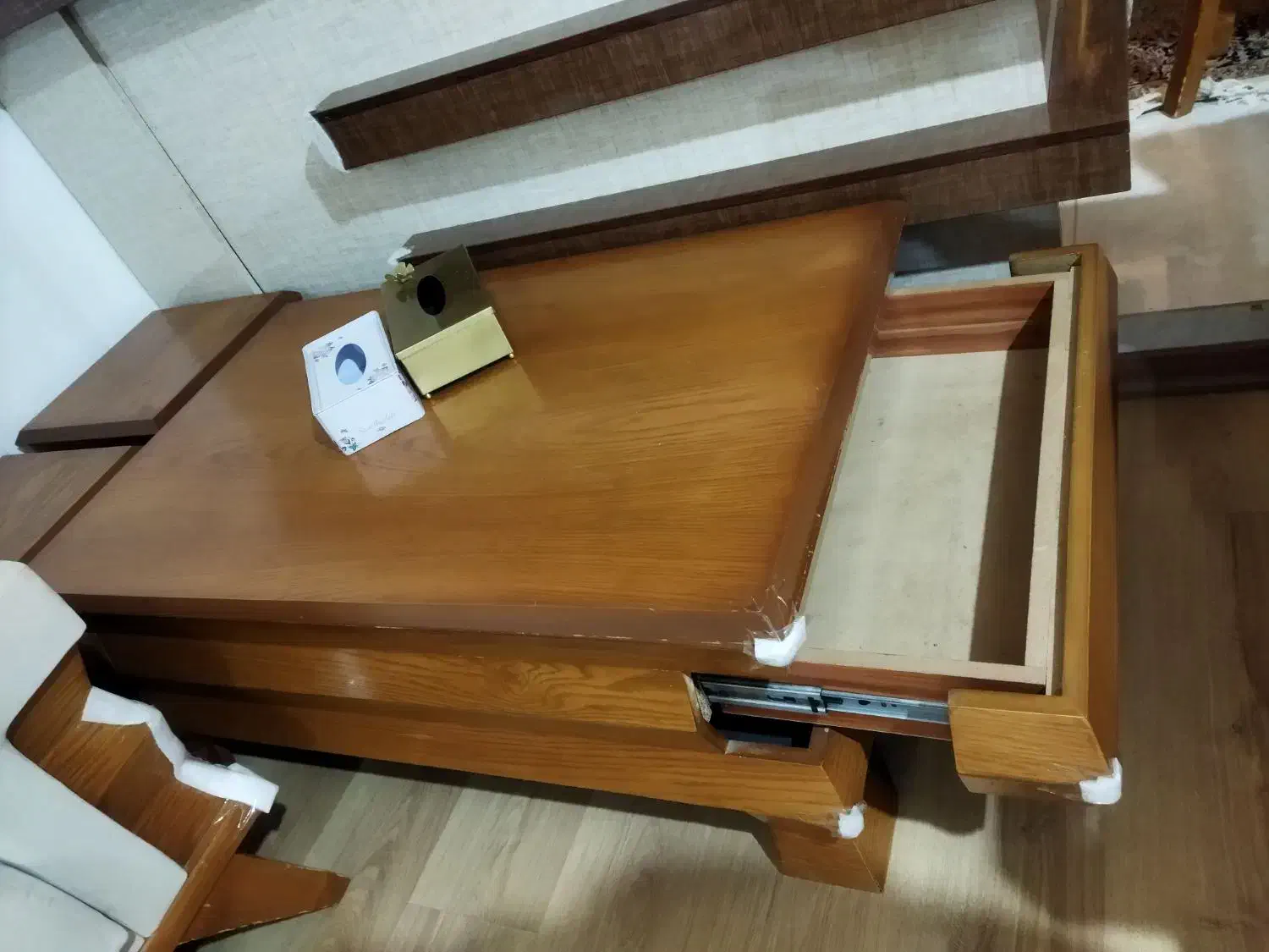 مبل فوق العاده راحت و بادوام و غذاخوری|مبلمان خانگی و میز عسلی|اردبیل, |دیوار