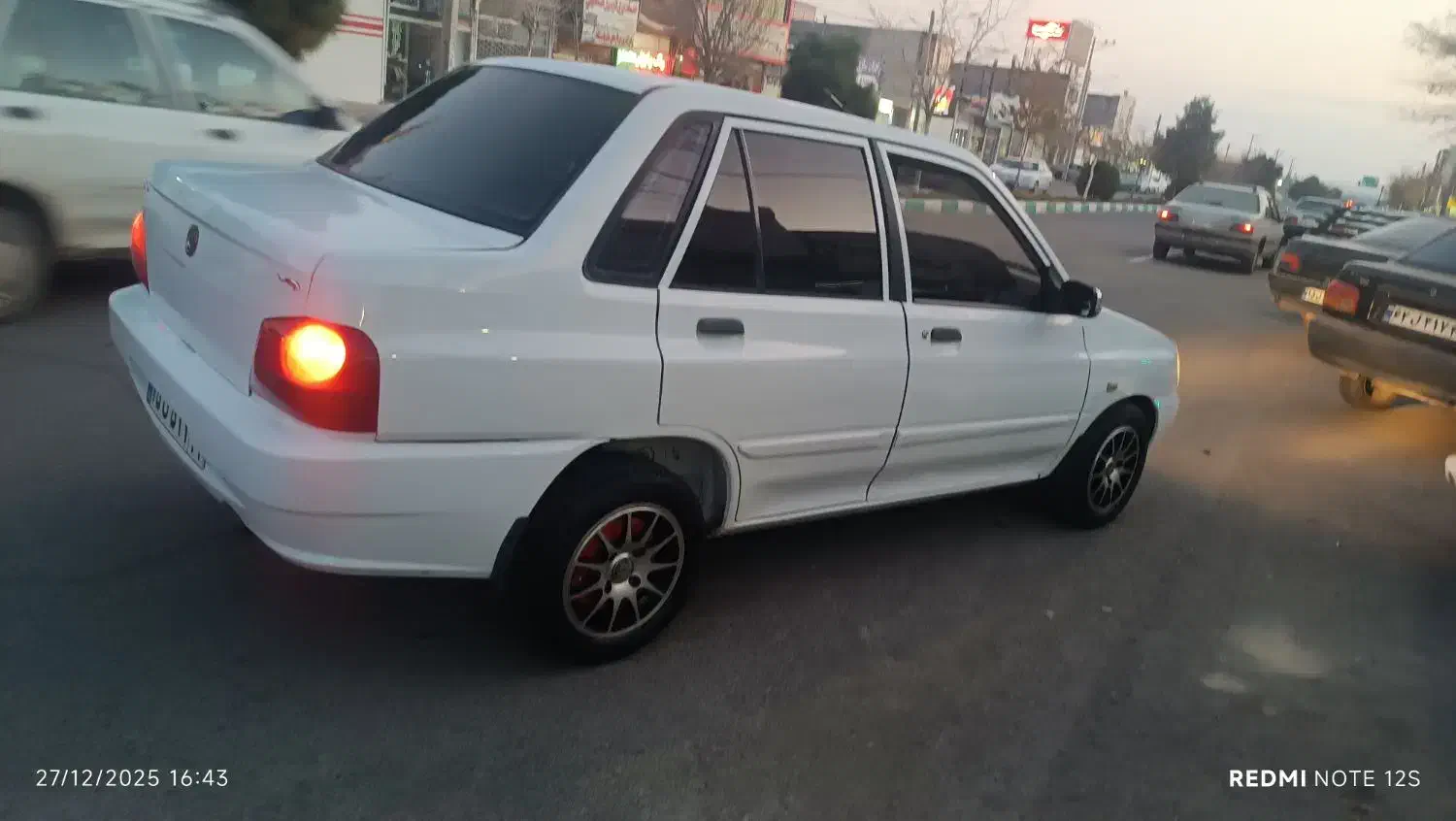 ۱۳۲ مدل ۹۰|خودرو سواری و وانت|بردسکن, |دیوار