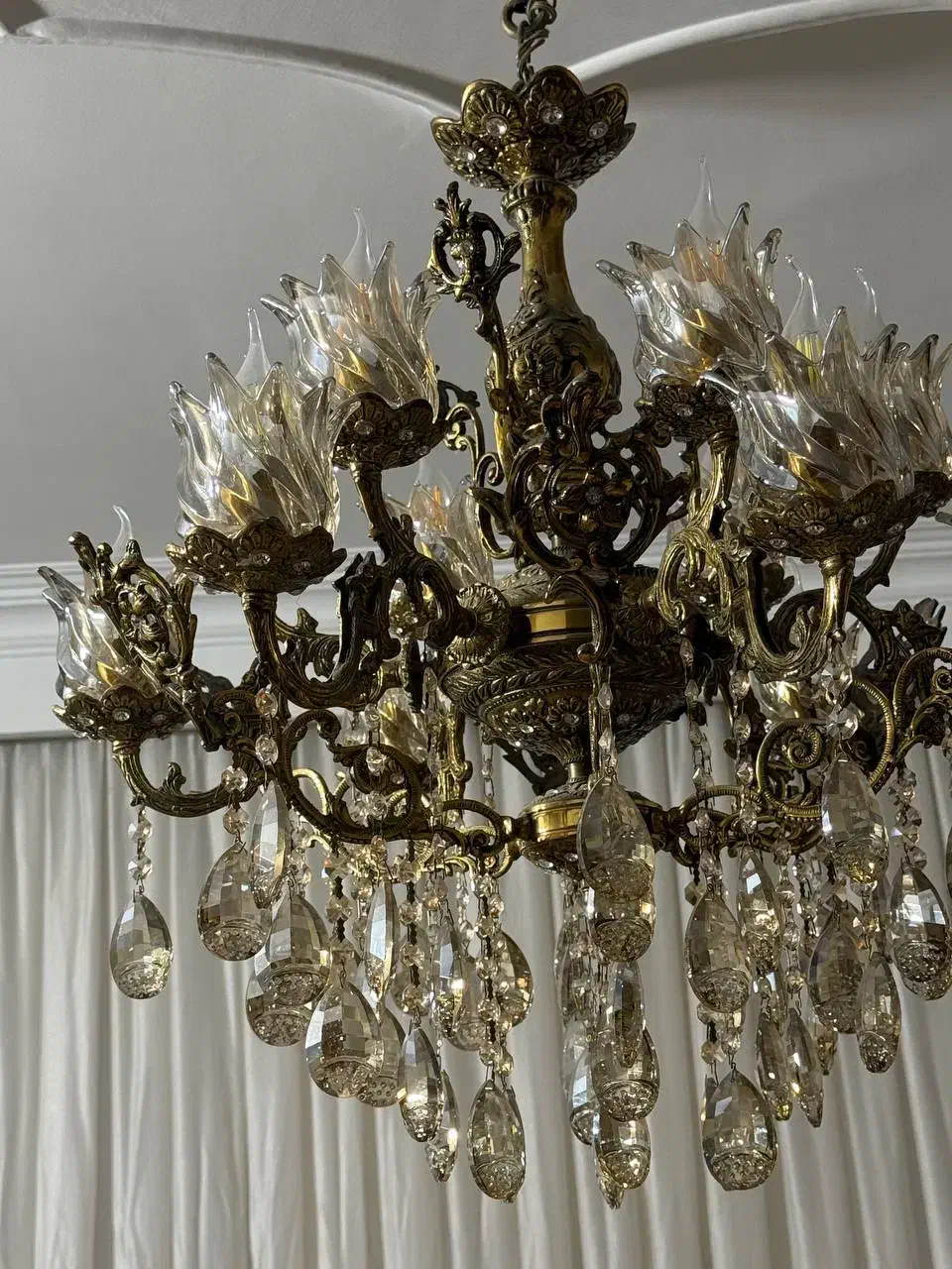 لوستر برنزی ۱۲ شاخه|لوستر و چراغ آویز|ری, دولت‌آباد|دیوار