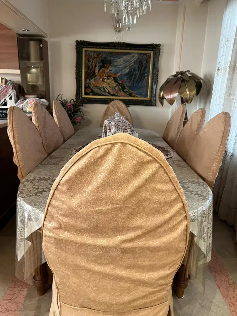 مبلمان و میزناهار خوری و بوفه چوب گردو بسیار زیبا|مبلمان خانگی و میز عسلی|تهران, صادقیه|دیوار