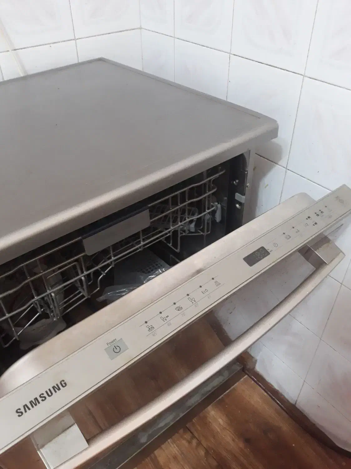 ماشین ظرفشویی ساسونگ اصل|ماشین ظرفشویی|بندر انزلی, کارآموزی|دیوار