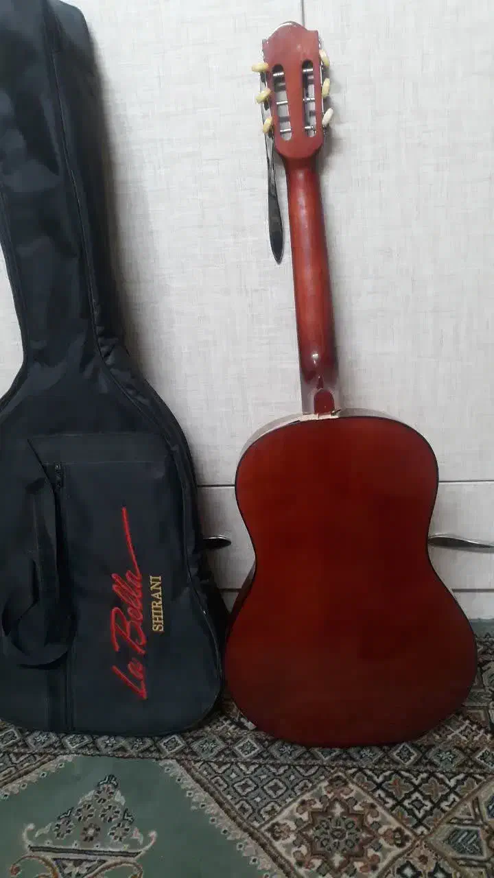 گیتار کم قیمت|گیتار، بیس، امپلیفایر|اصفهان, فردوان|دیوار