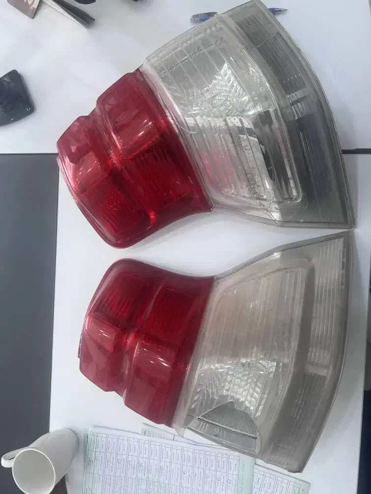 چراغ خطر پرادو فابریک.نیازمند تعمیر|قطعات یدکی و لوازم جانبی|بندر امام خمینی, |دیوار