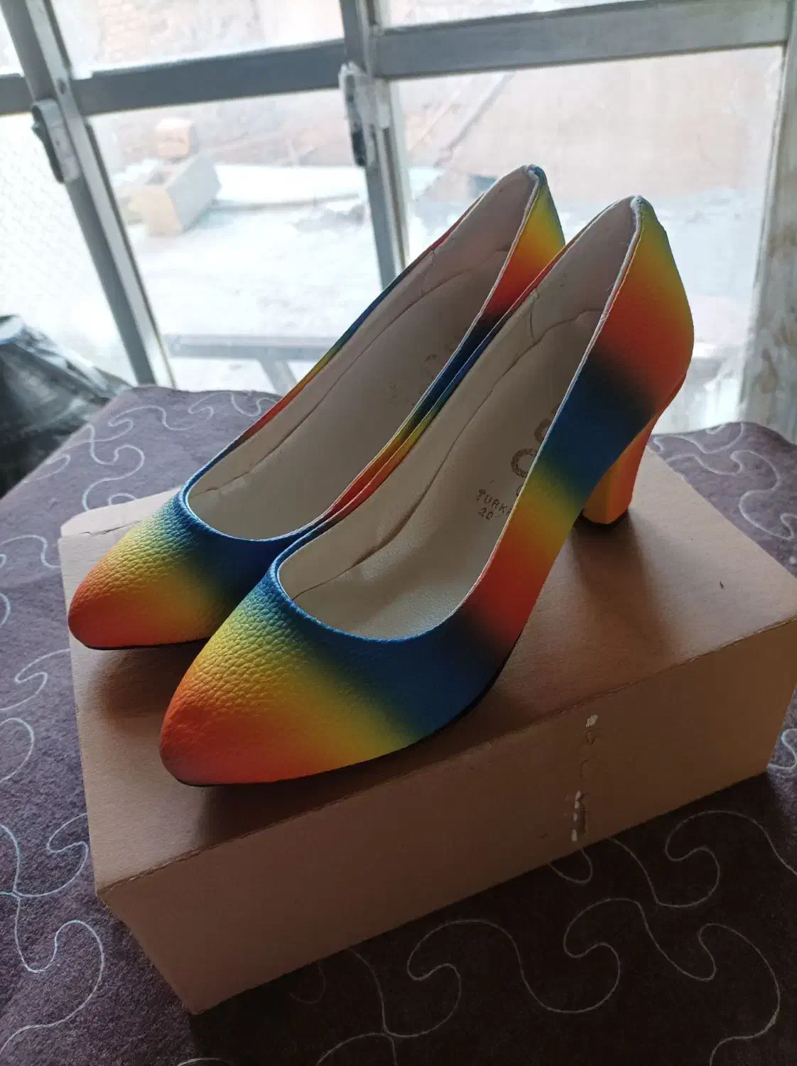 کفش تازه قیمت مناسب|کیف، کفش، کمربند|سقز, |دیوار