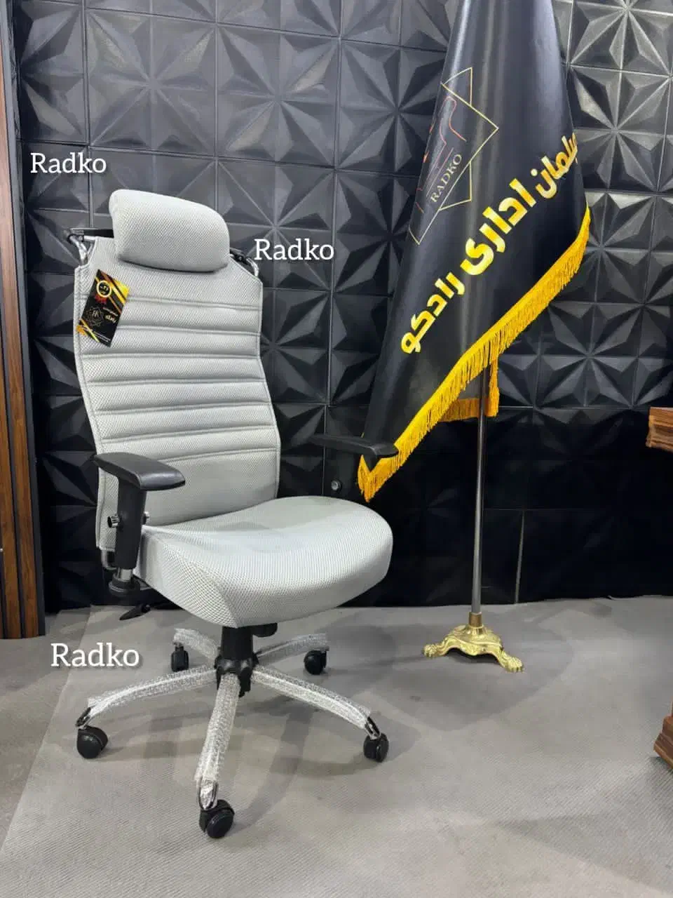 مبلمان اداری صندلی کارمندی مدیریتی|مبلمان اداری|سنندج, |دیوار