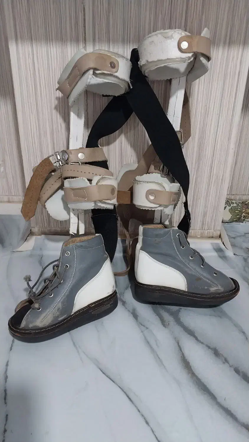 کفش طبی|کیف، کفش، کمربند|گلبهار, شهر جدید گلبهار|دیوار