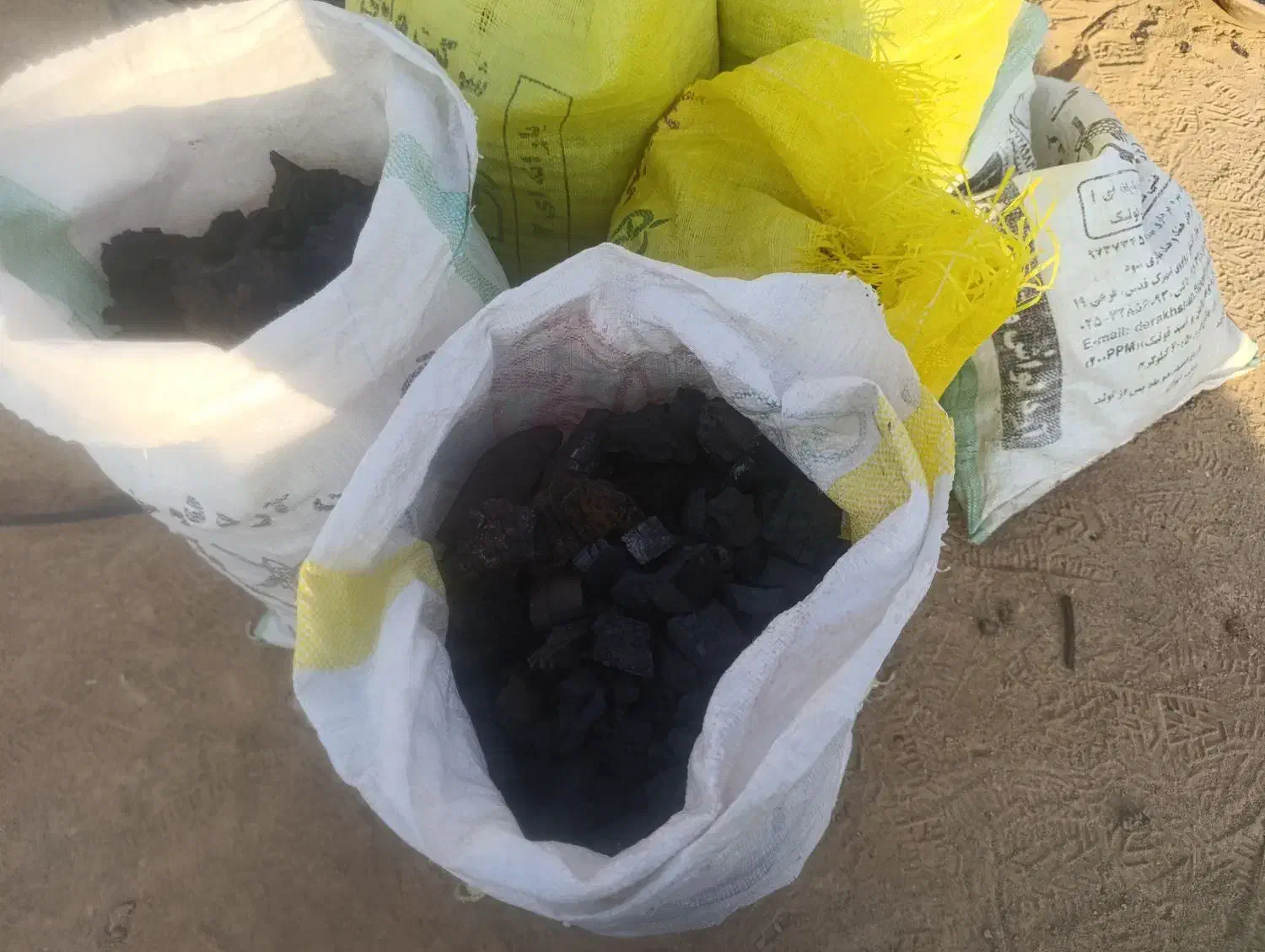 ذغال کبابی ارزان به تعداد محدود|عمده‌فروشی|قم, جمکران|دیوار