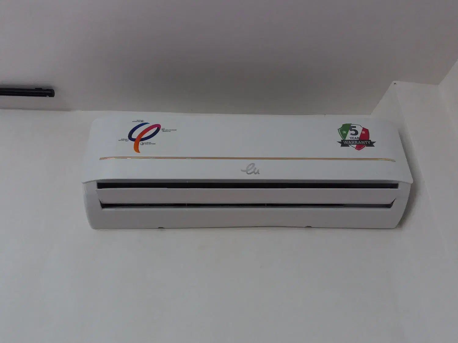 نصب انواع کولر اسپیلت|خدمات پیشه و مهارت|رشت, نیکمرام|دیوار