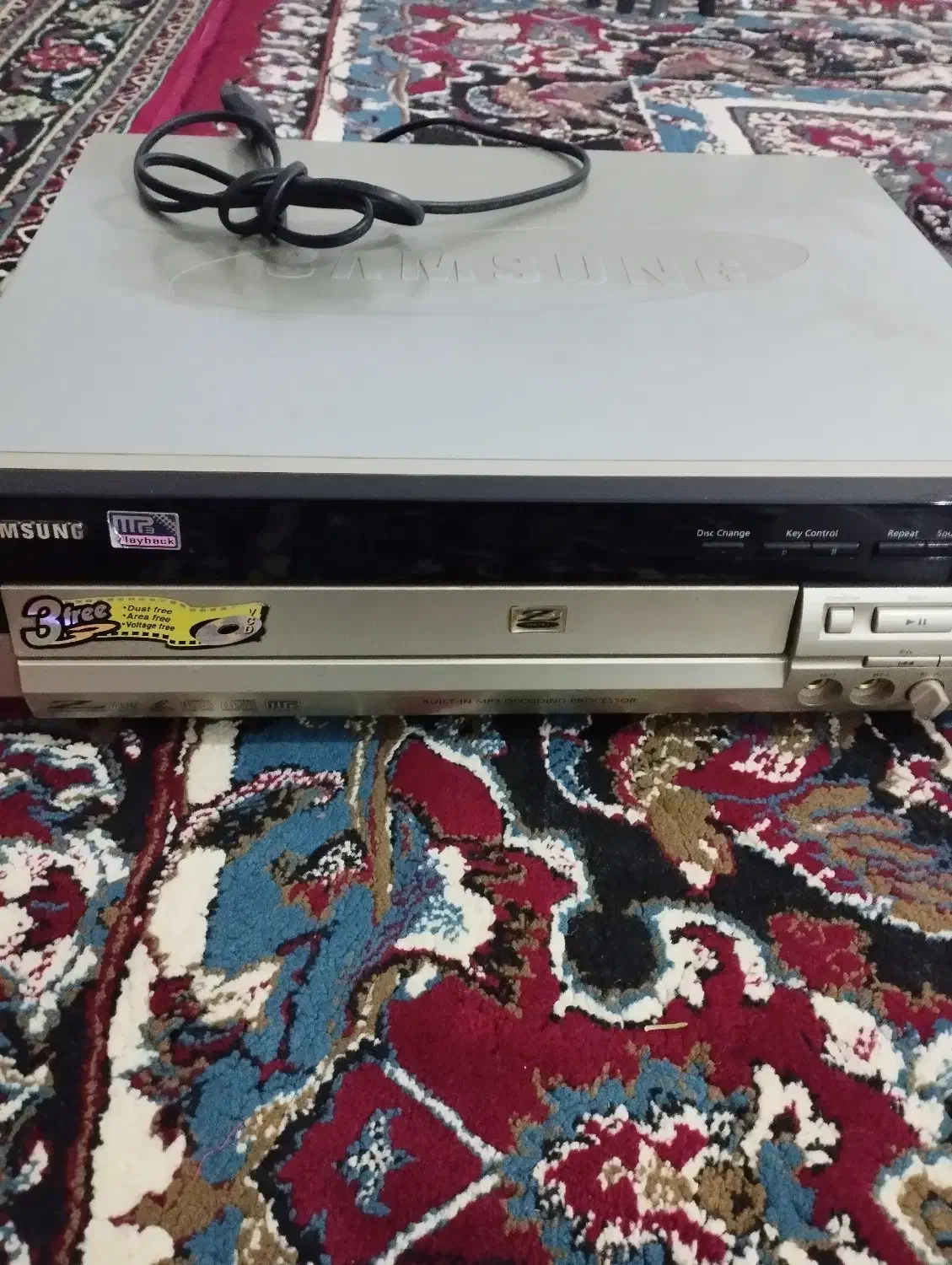 سی دی ۳دیسک|پخش‌کننده DVD و ویدیو|بروجرد, |دیوار