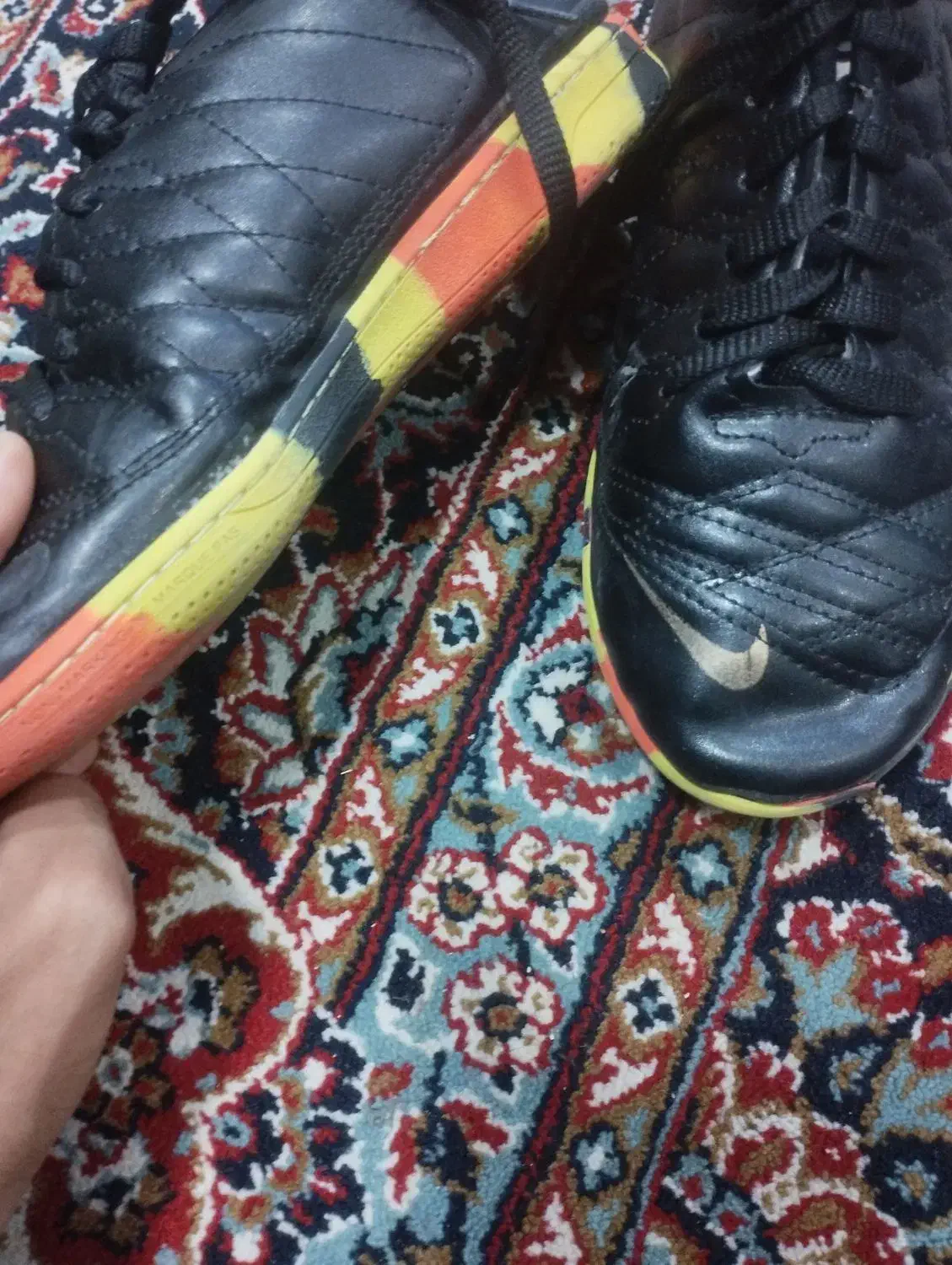 کفش ورزشی   نو کم استفاده شده|کیف، کفش، کمربند|بیرجند, |دیوار