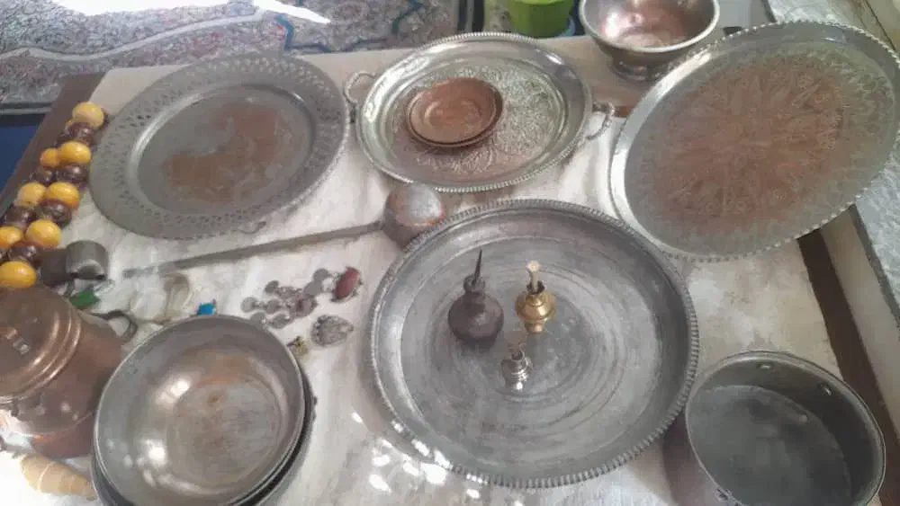 ظروف قدیمی|کلکسیون اشیاء عتیقه|دورود, |دیوار