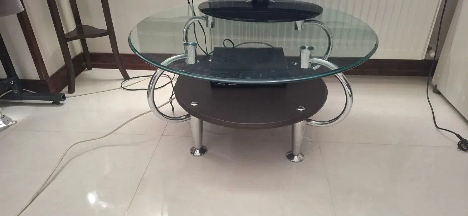 میز گرد|مبلمان خانگی و میز عسلی|اصفهان, سپاهانشهر|دیوار