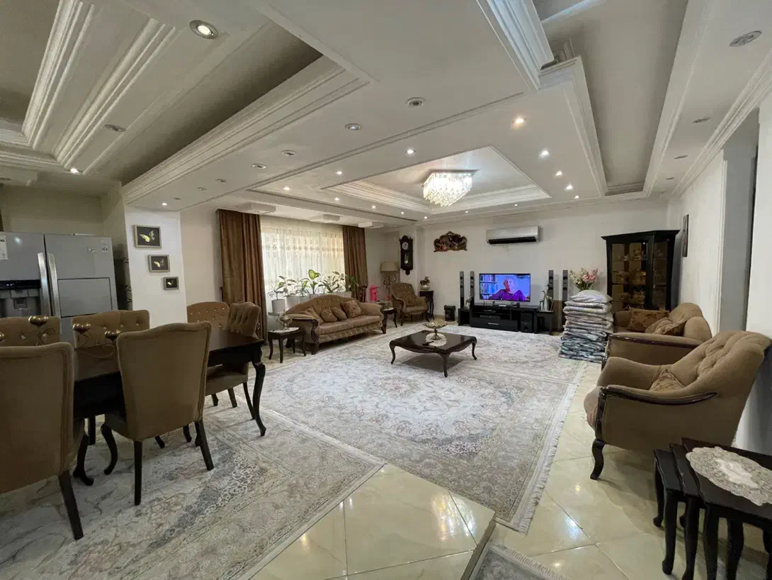 اجاره اپارتمان ۱۴۰ متر /تک واحده /میدان نماز|اجارهٔ آپارتمان|تالش, هشتپر|دیوار