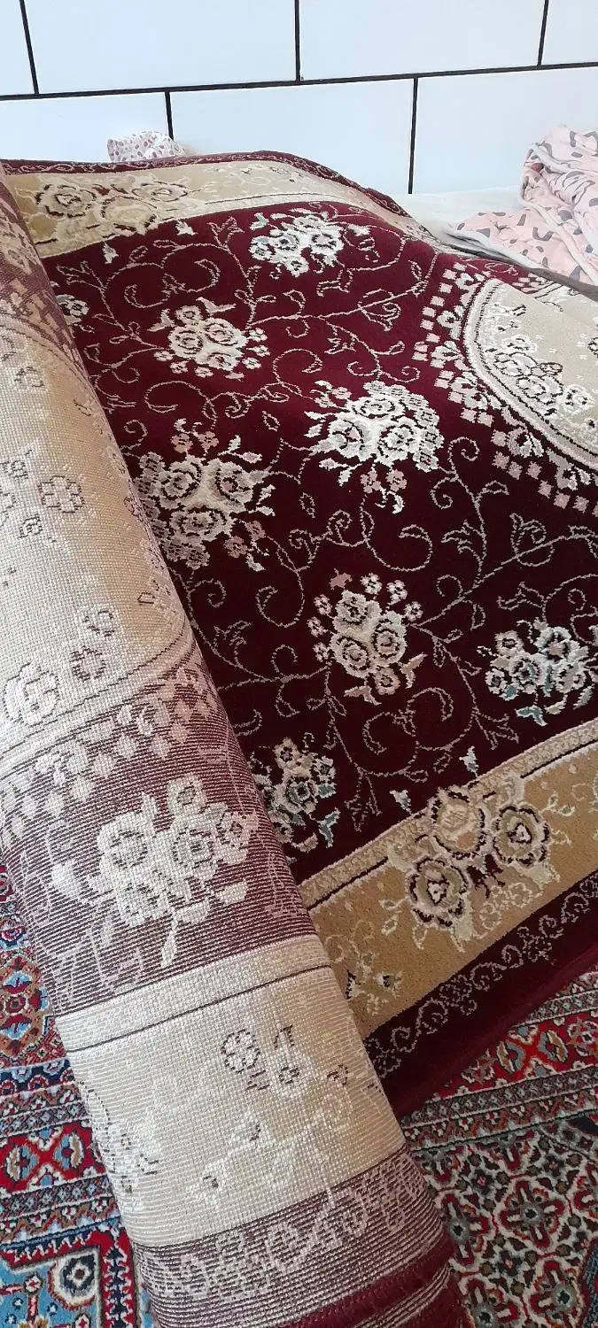 فرش راهرویی کاملا سالم ۵متر در ۱مترو خورده ای|فرش|ایذه, |دیوار