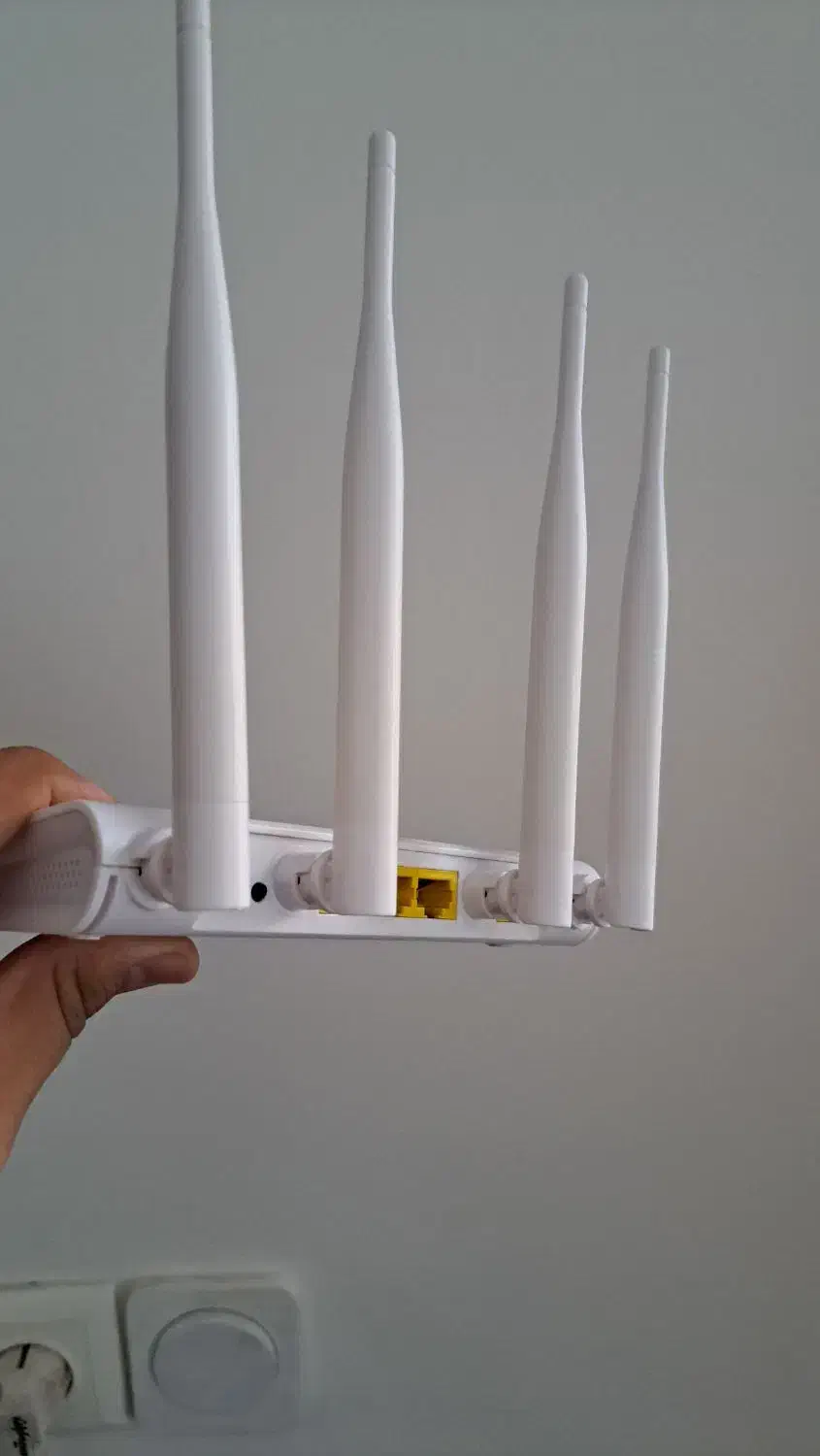 مودم LTE 4G نتربیت|مودم و تجهیزات شبکه|کرمان, |دیوار