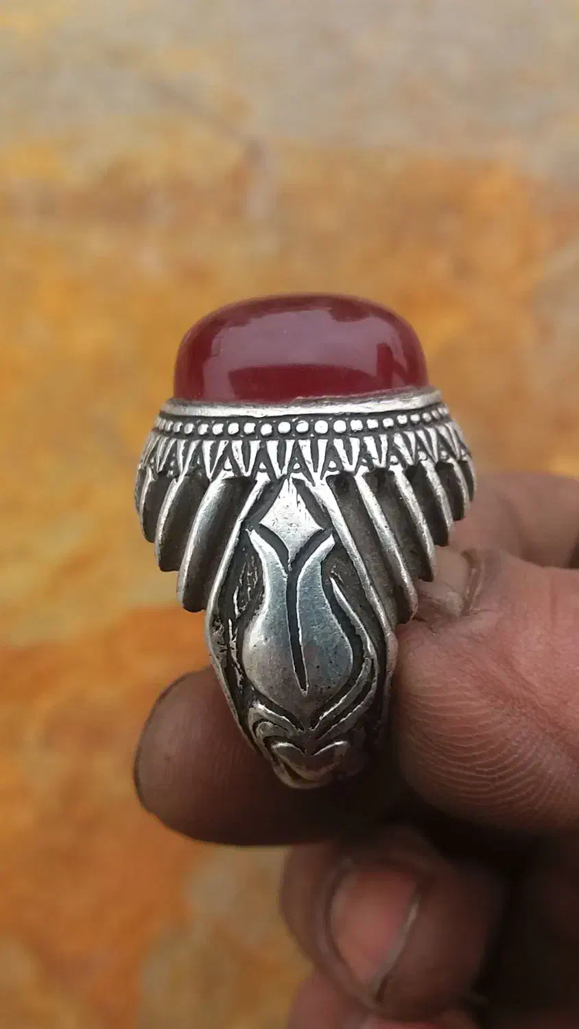 انگشتر نقره عقیق یمنی کلکسیونی|کلکسیون اشیاء عتیقه|مشهد, فدک|دیوار